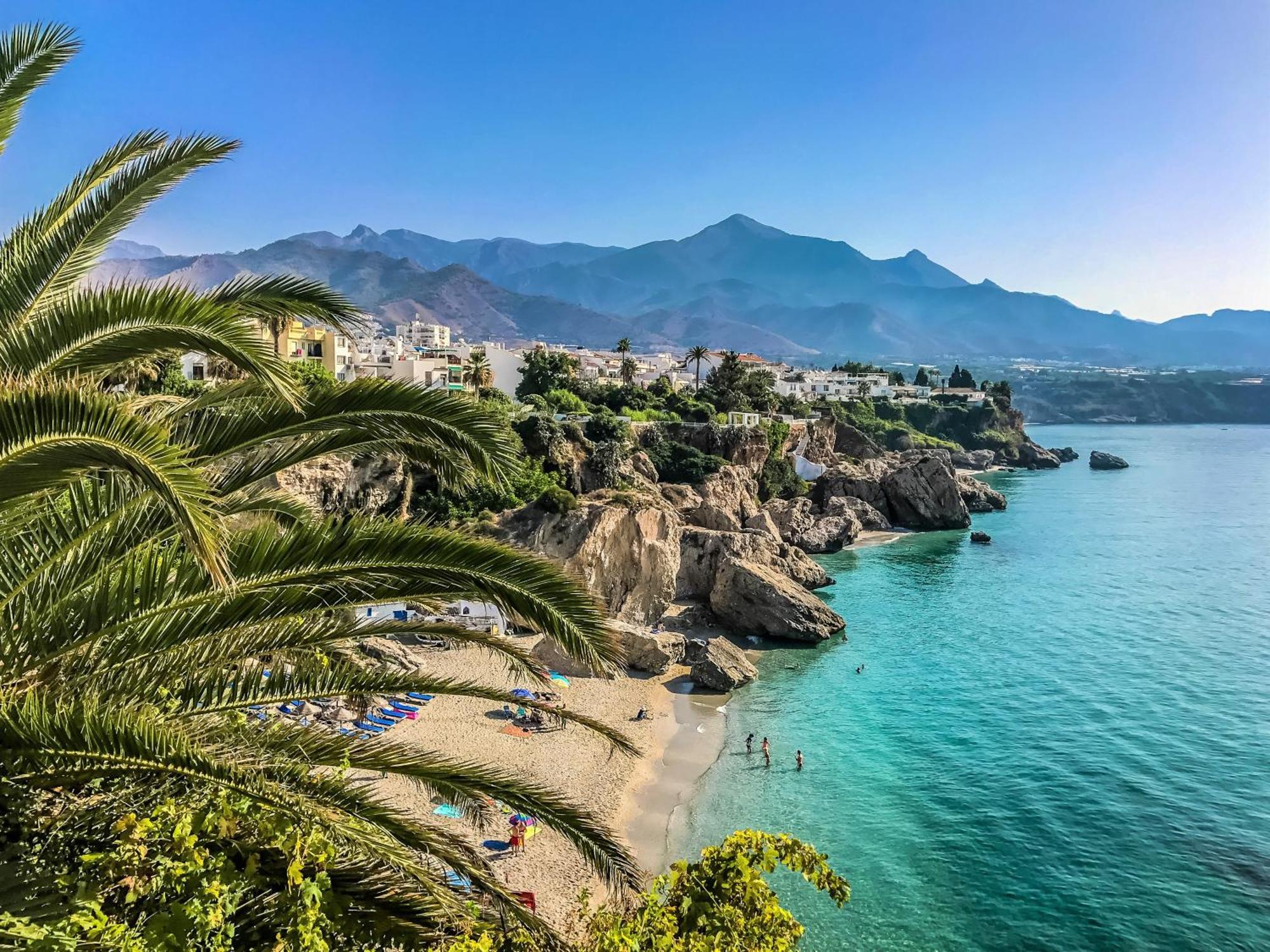 Plaza De Espana Boutique Apartment Nerja Kültér fotó