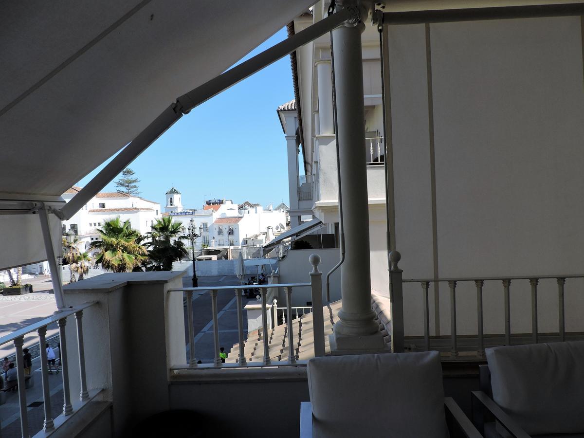 Plaza De Espana Boutique Apartment Nerja Kültér fotó